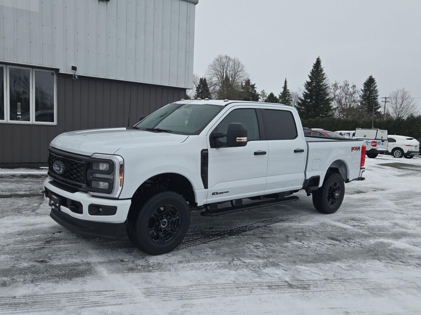 View vehicle photo 2