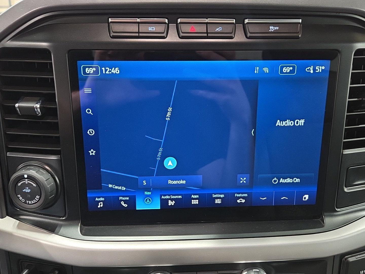 View vehicle photo 5