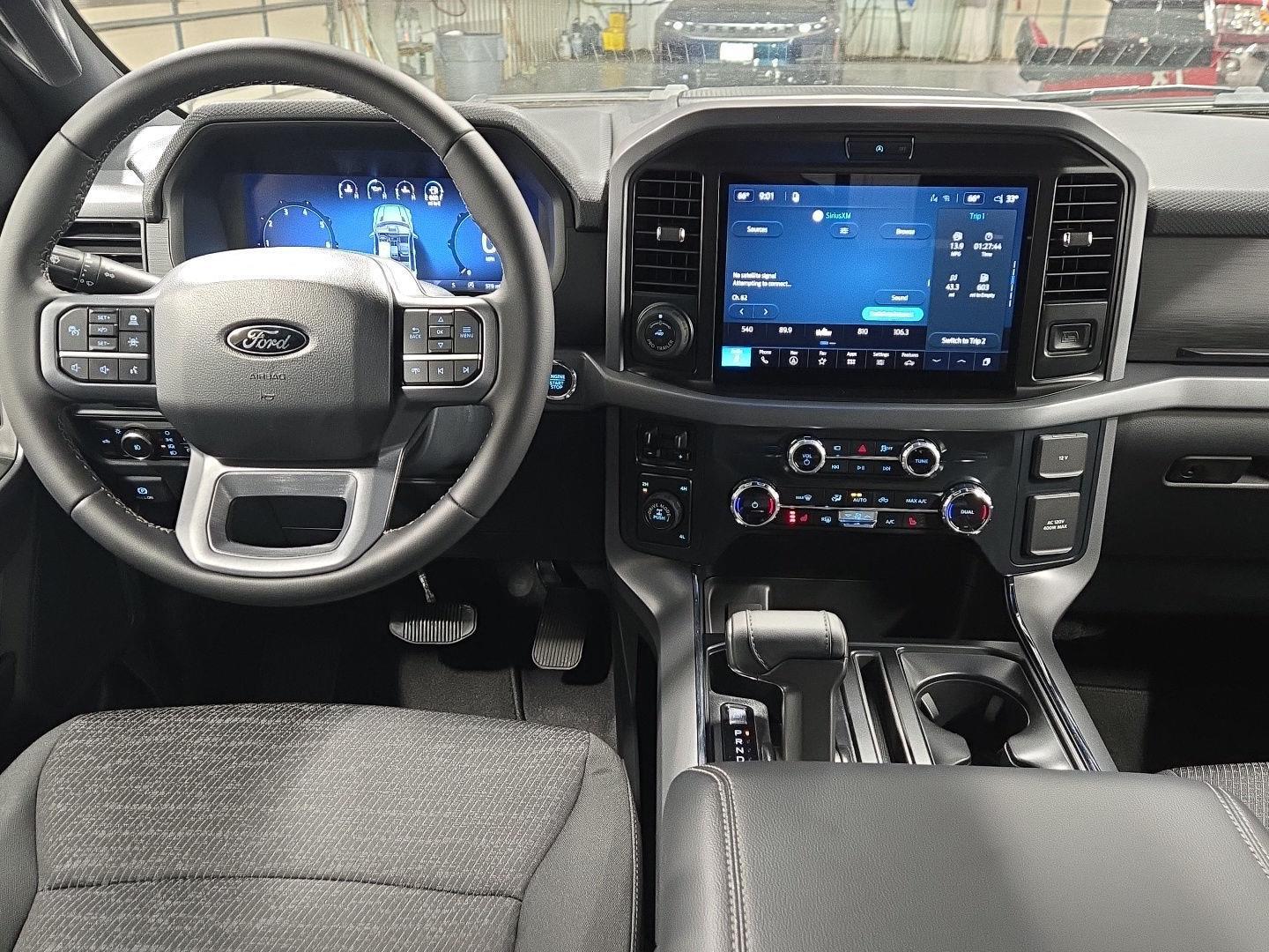 View vehicle photo 4