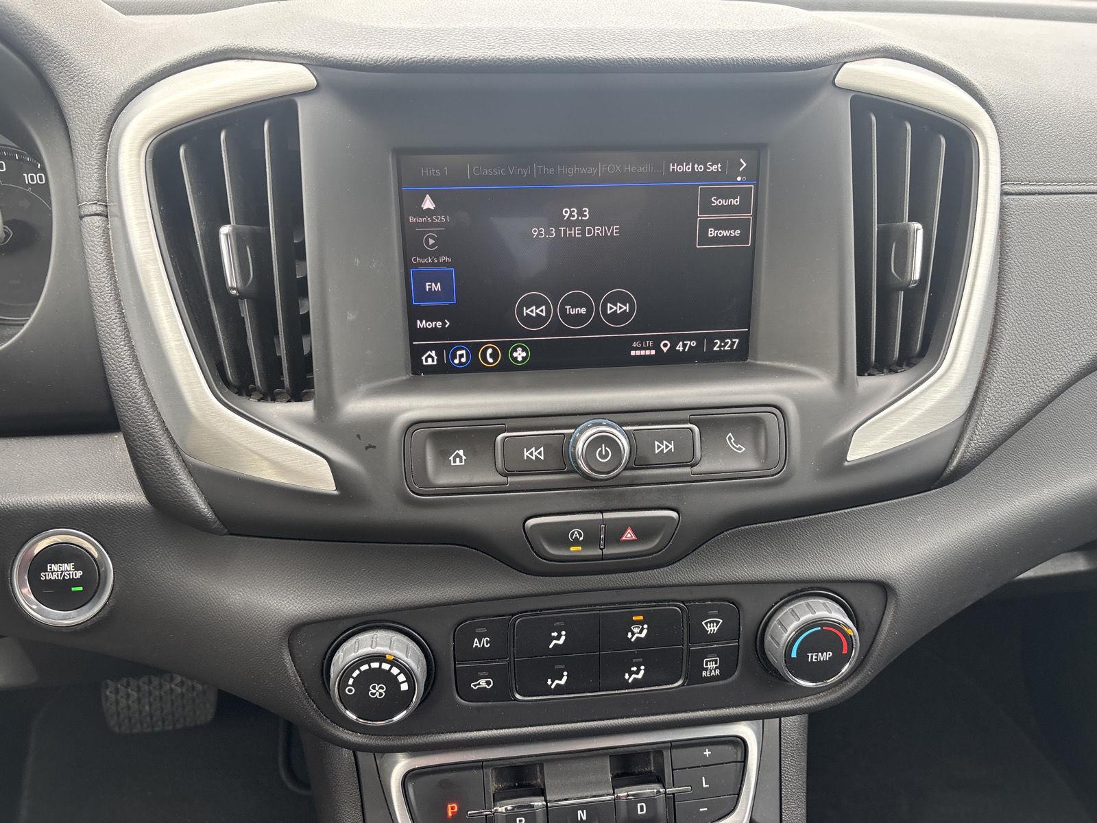 View vehicle photo 5