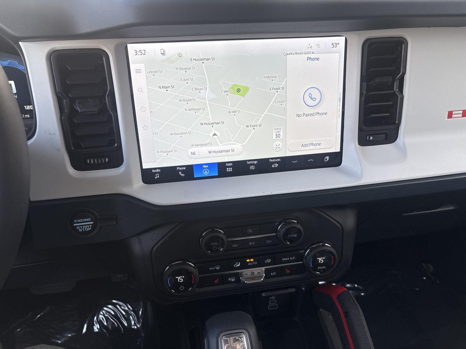 View vehicle photo 3