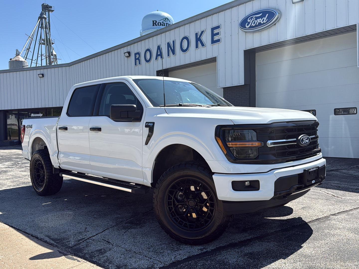 View vehicle photo 7