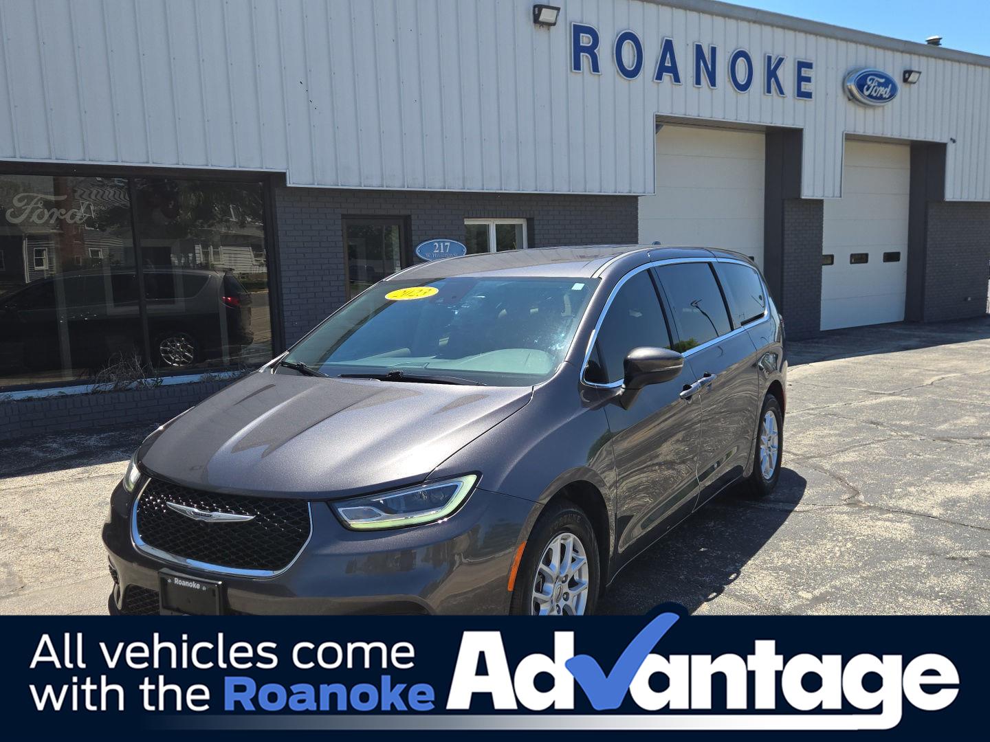 2023 Chrysler Pacifica Touring L FWD