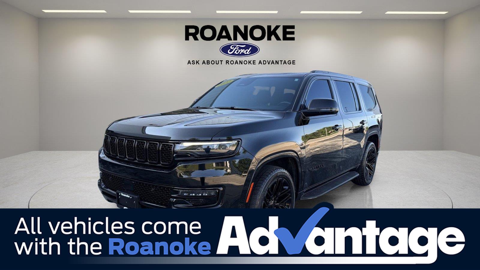  2022 Jeep Wagoneer Series II Carbide 4WD   