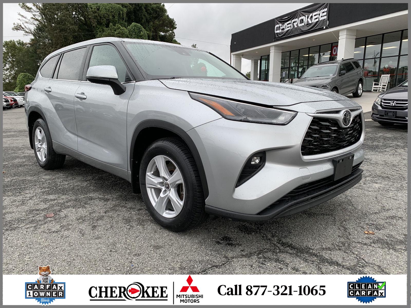 Celestial Silver Metallic 2024 Toyota Highlander LE AWD SUV / Crossover All-Wheel Drive