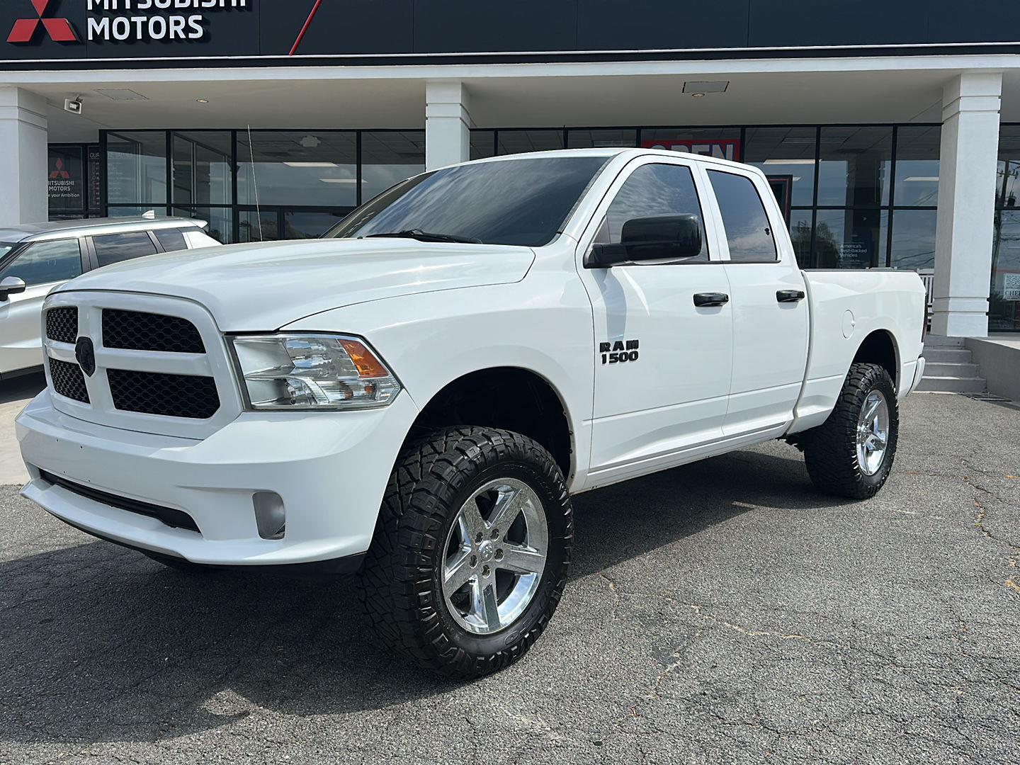Bright White Clearcoat 2015 RAM 1500 Express Quad Cab RWD Pickup Truck 4X2 8-Speed Automatic