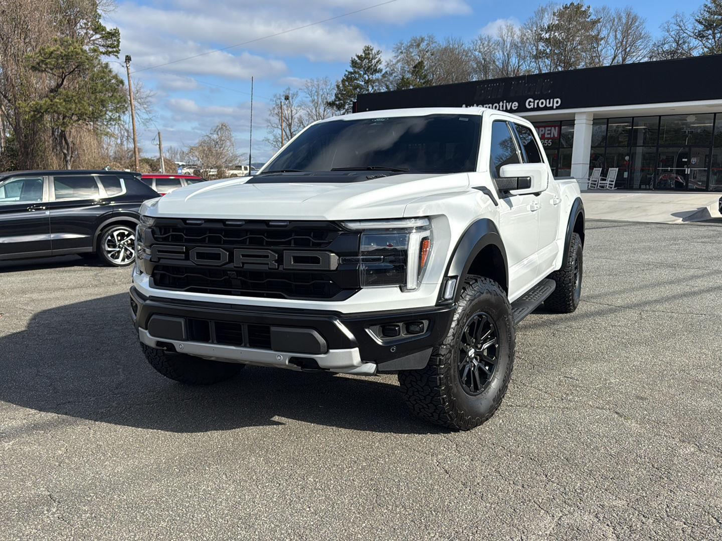 2024 Ford F-150 Raptor SuperCrew 4WD