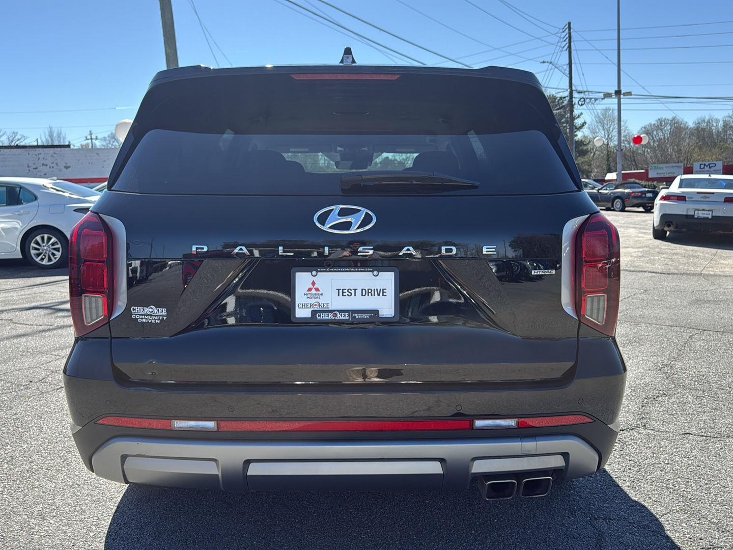 View vehicle photo 6