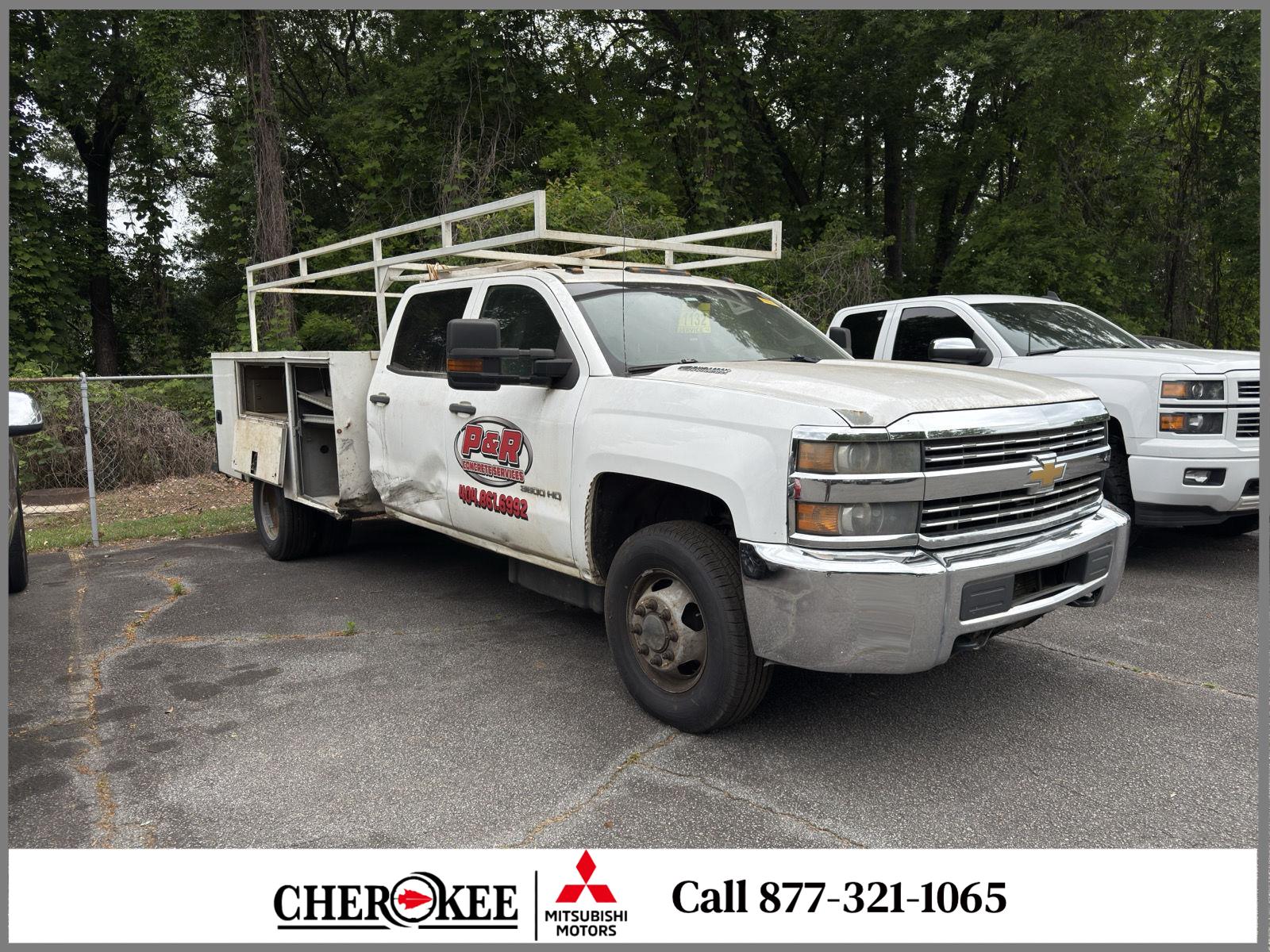 Summit White 2016 Chevrolet Silverado 3500HD Pickup Truck Four-Wheel Drive 6-Speed Automatic