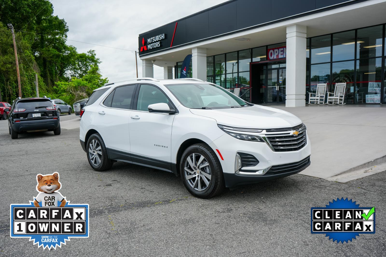 Summit White 2024 Chevrolet Equinox SUV / Crossover Front-Wheel Drive 6-Speed Automatic Overdrive