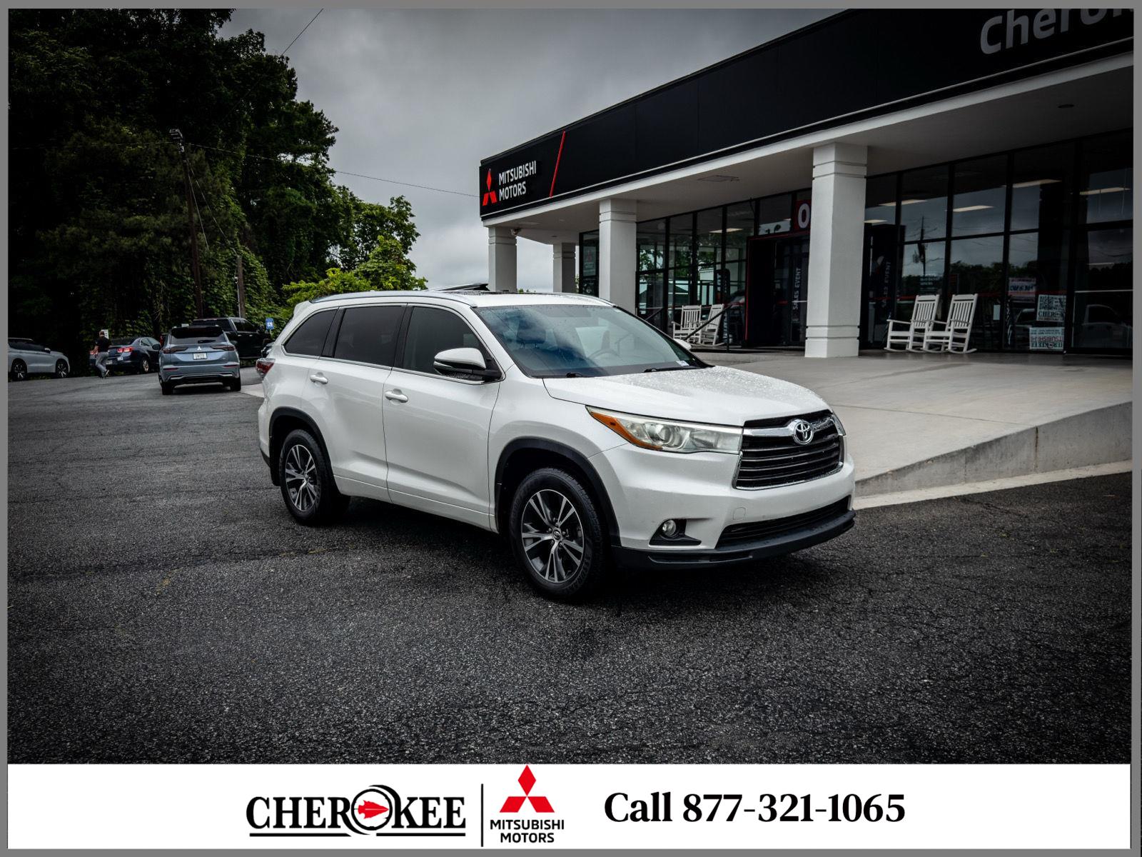  2016 Toyota Highlander XLE AWD   