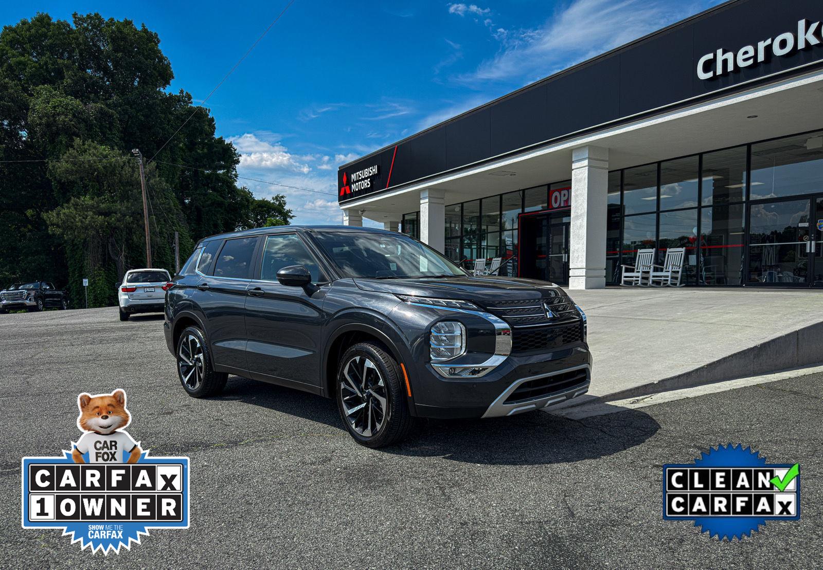 2024 Mitsubishi Outlander SE FWD SUV / Crossover Front-Wheel Drive