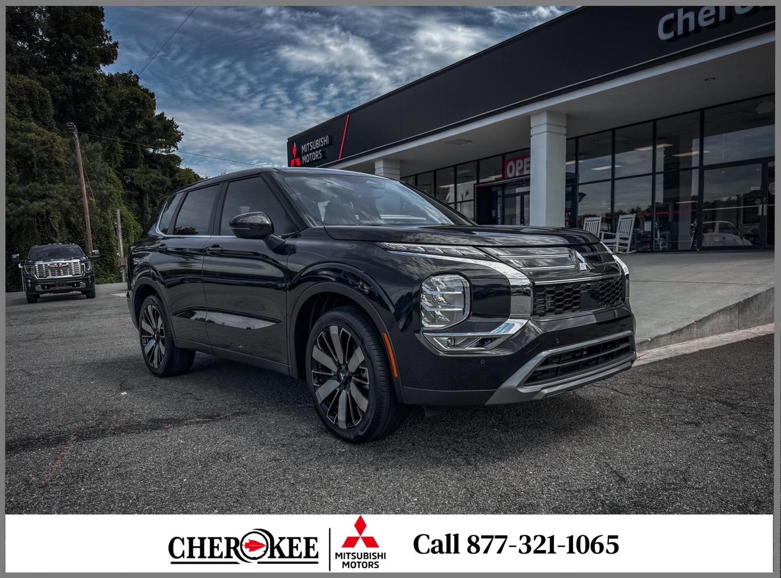 Black Diamond 2026 Mitsubishi Outlander SUV / Crossover Front-Wheel Drive Continuously Variable Transmission