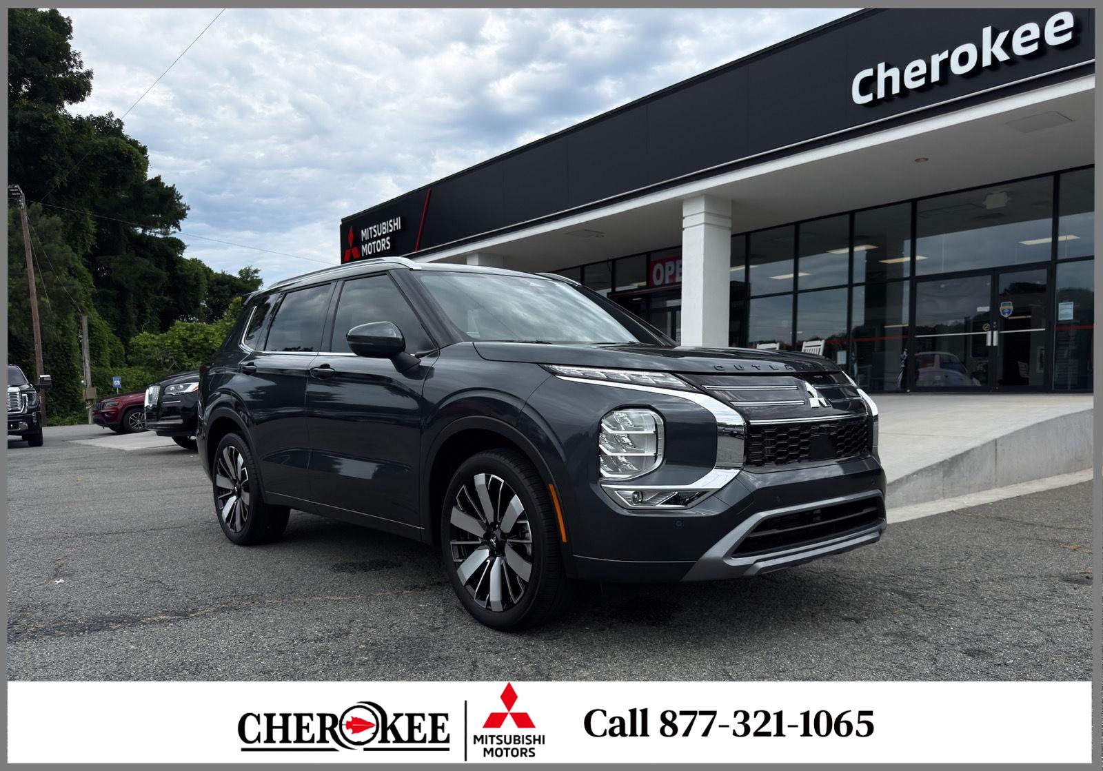 Gray 2026 Mitsubishi Outlander SUV / Crossover Front-Wheel Drive Continuously Variable Transmission