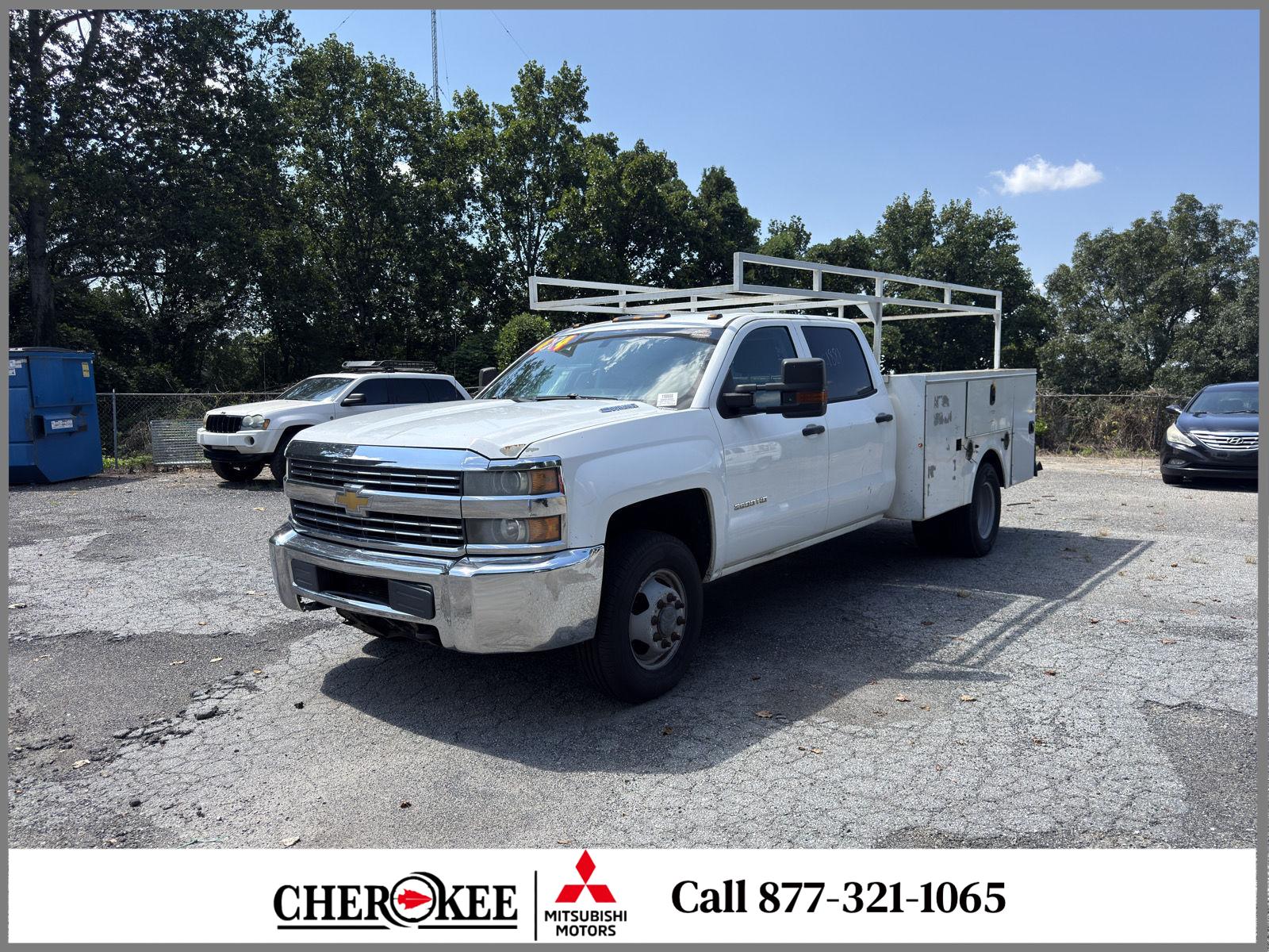 Summit White 2016 Chevrolet Silverado 3500HD Pickup Truck Four-Wheel Drive 6-Speed Automatic