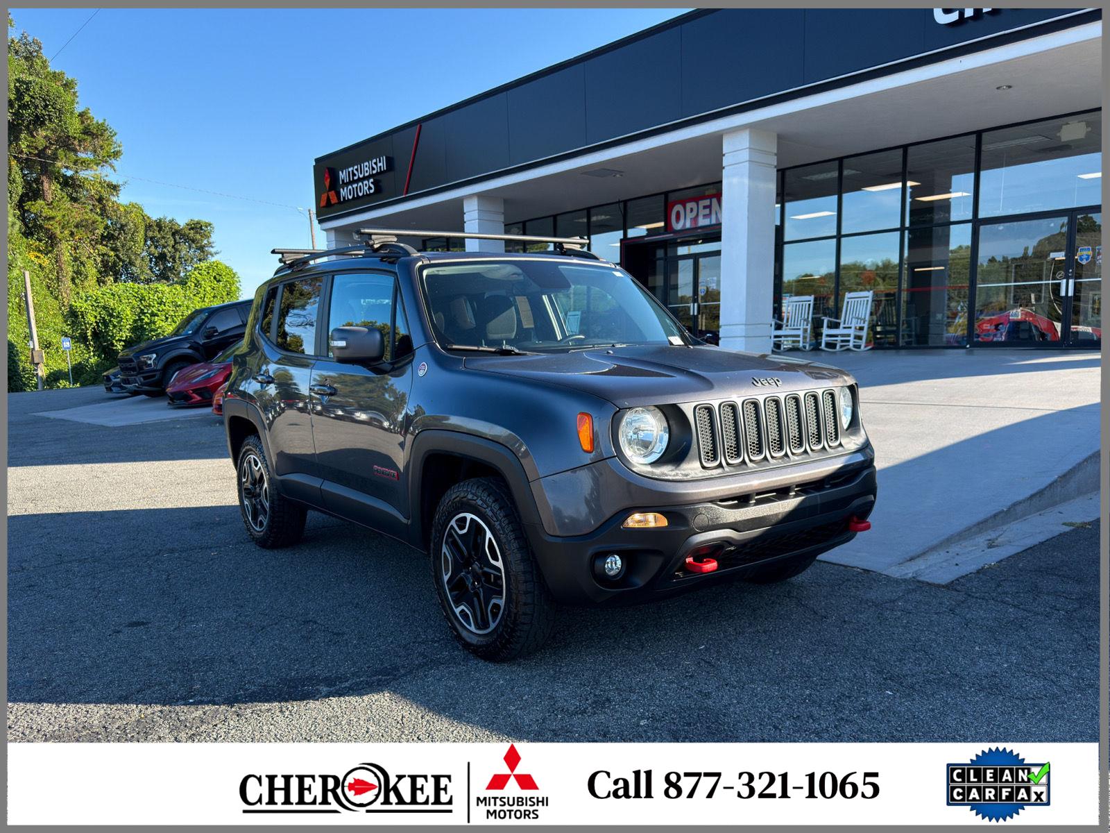 Gray (Granite Crystal Metallic Clearcoat) 2017 Jeep Renegade SUV / Crossover Four-Wheel Drive 9-Speed Automatic