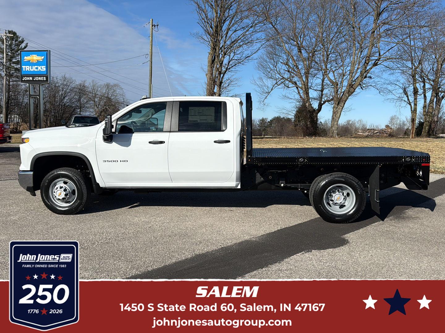 Summit White 2026 Chevrolet Silverado 3500HD Chassis Pickup Truck Four-Wheel Drive Automatic