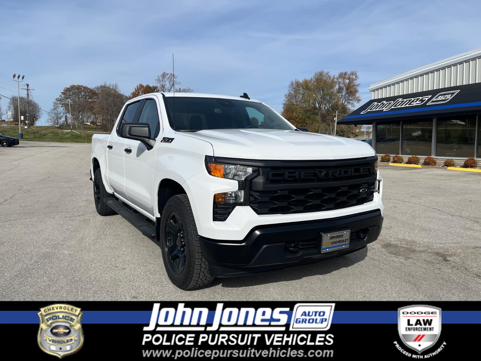 Summit White 2026 Chevrolet Silverado 1500 Pickup Truck Four-Wheel Drive Automatic