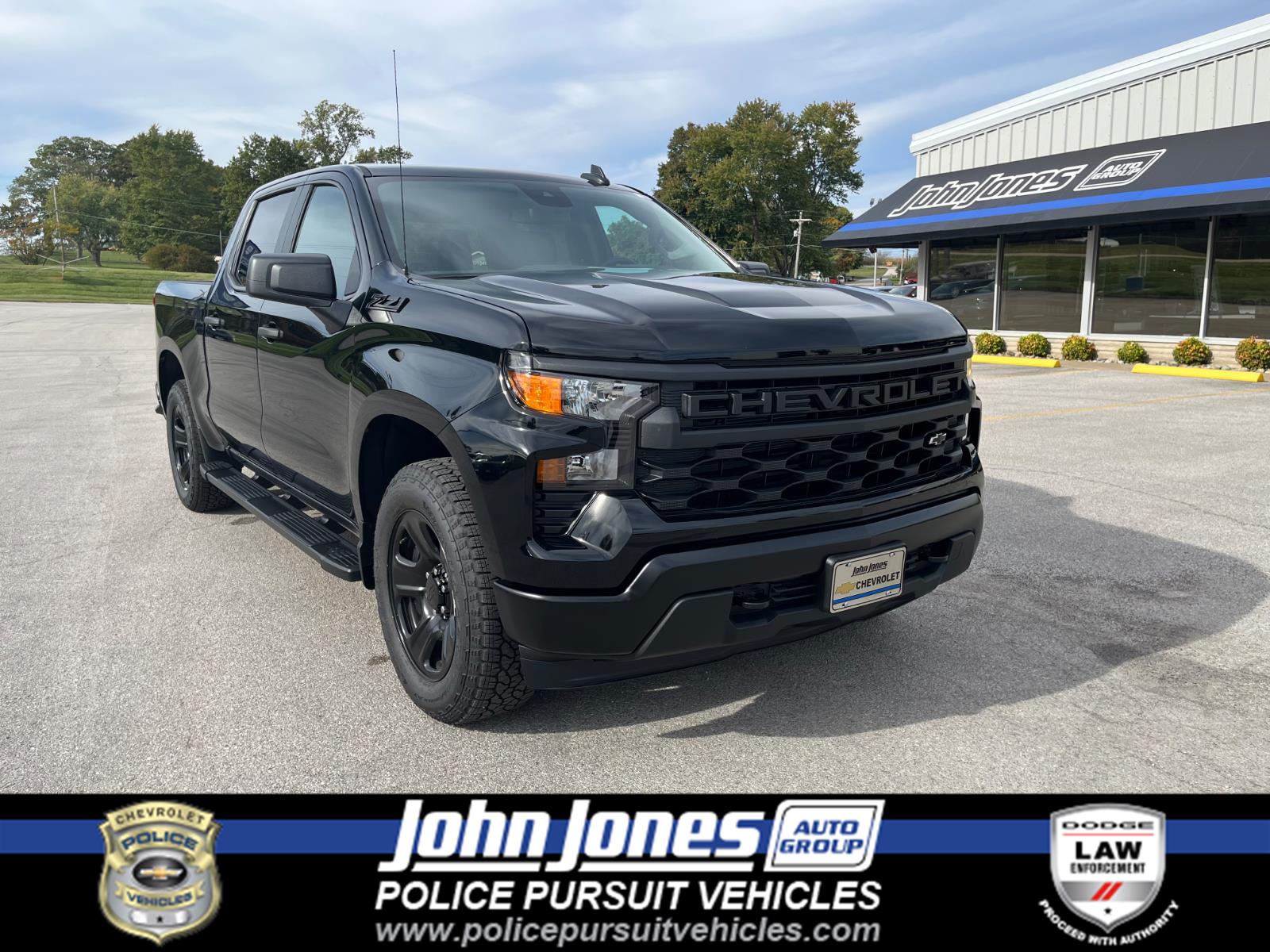 Black 2026 Chevrolet Silverado 1500 Pickup Truck Four-Wheel Drive Automatic