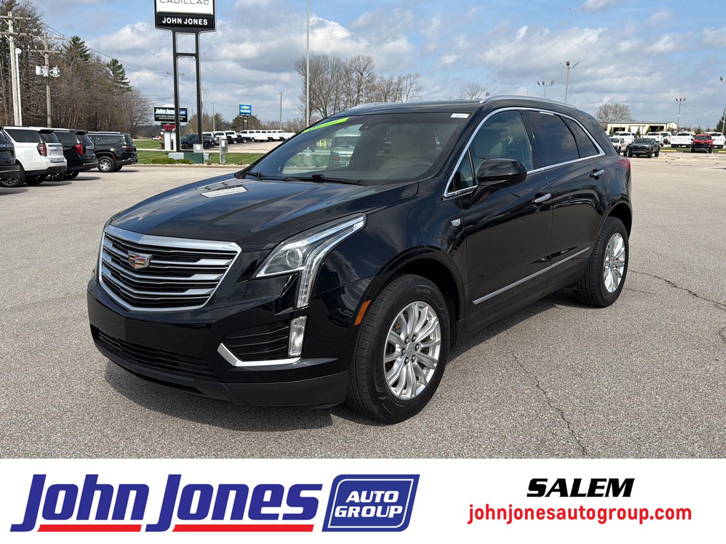 Stellar Black Metallic 2017 Cadillac XT5 FWD SUV / Crossover Front-Wheel Drive 8-Speed Automatic