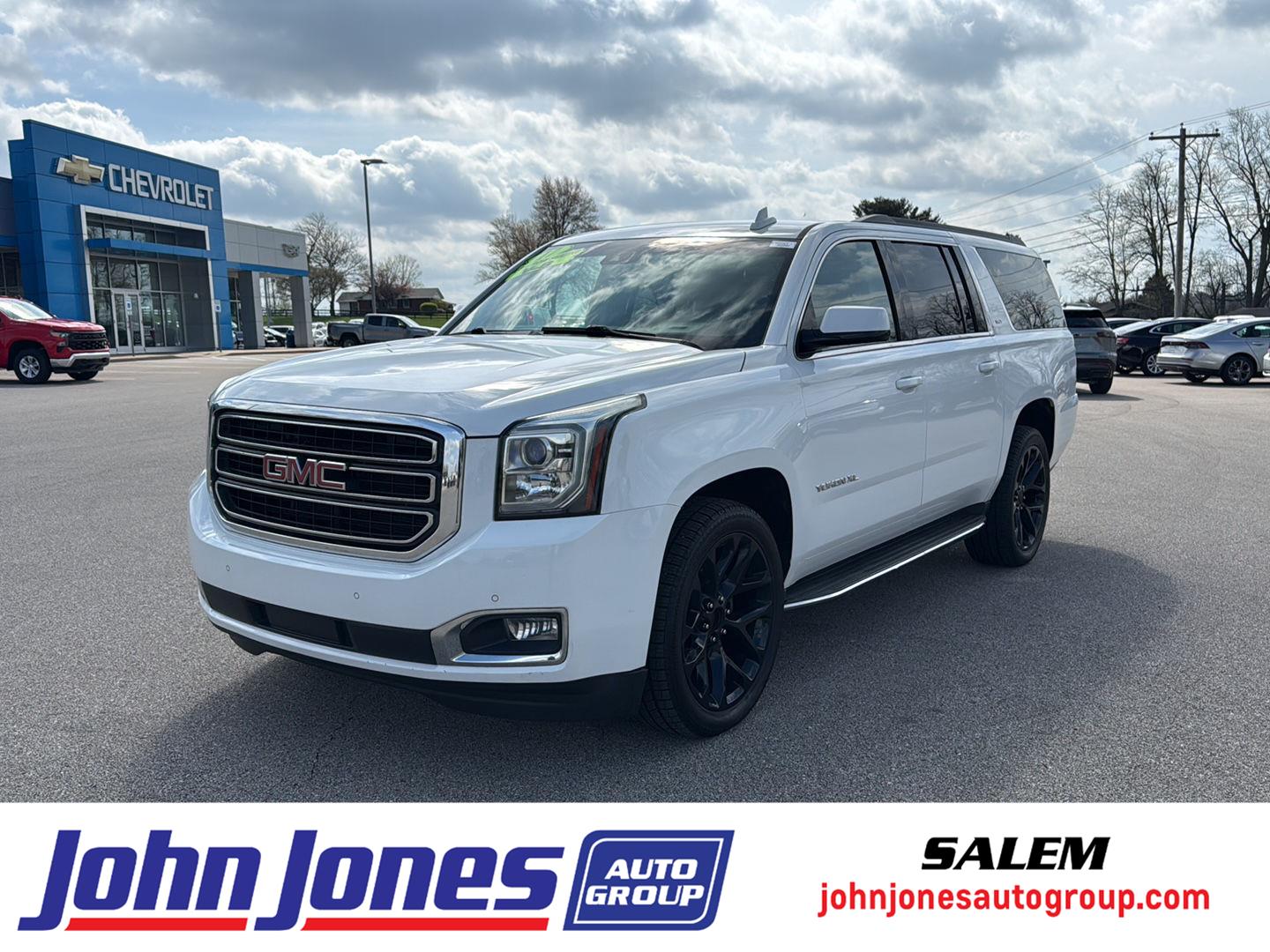 Summit White 2017 GMC Yukon XL SLT 4WD SUV / Crossover Four-Wheel Drive 6-Speed Automatic