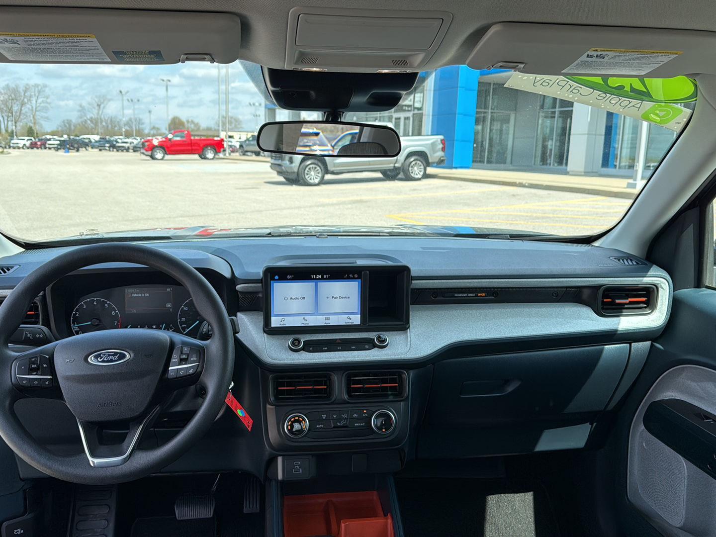 View vehicle photo 3