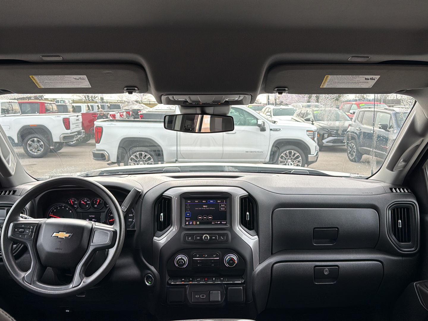 View vehicle photo 3