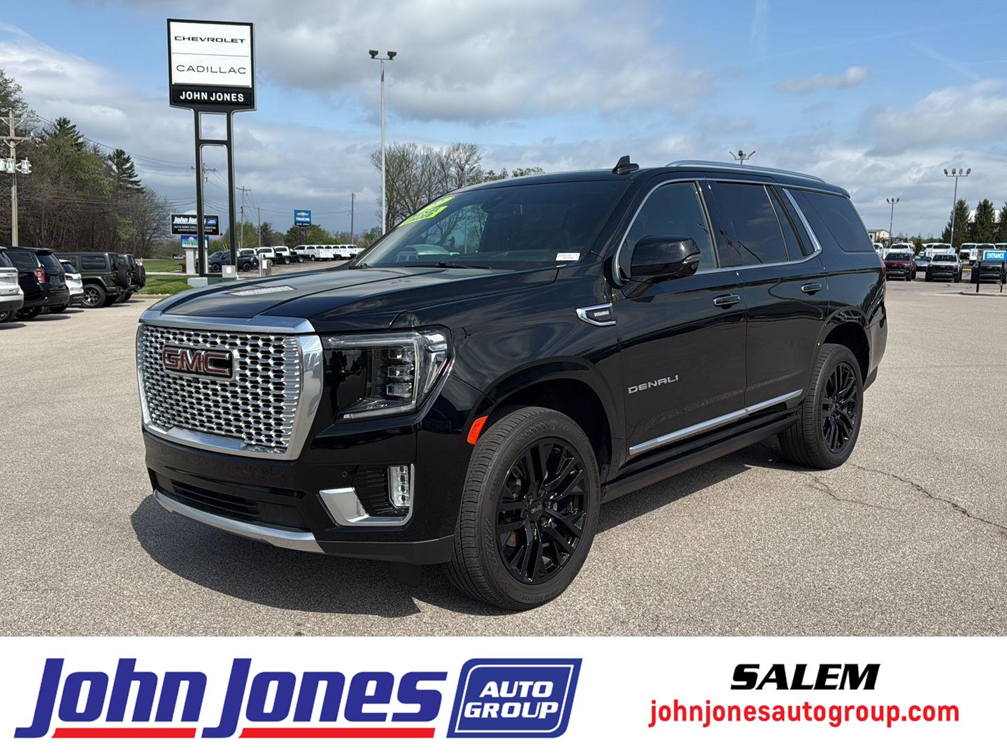 Onyx Black 2022 GMC Yukon Denali 4WD SUV / Crossover Four-Wheel Drive Automatic