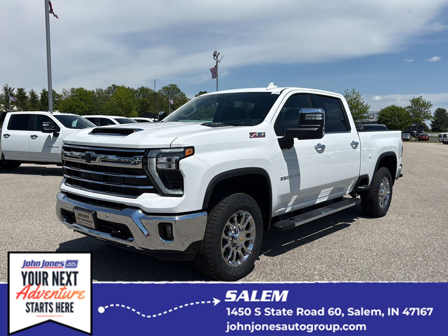 Summit White 2026 Chevrolet Silverado 2500HD Pickup Truck Four-Wheel Drive Automatic