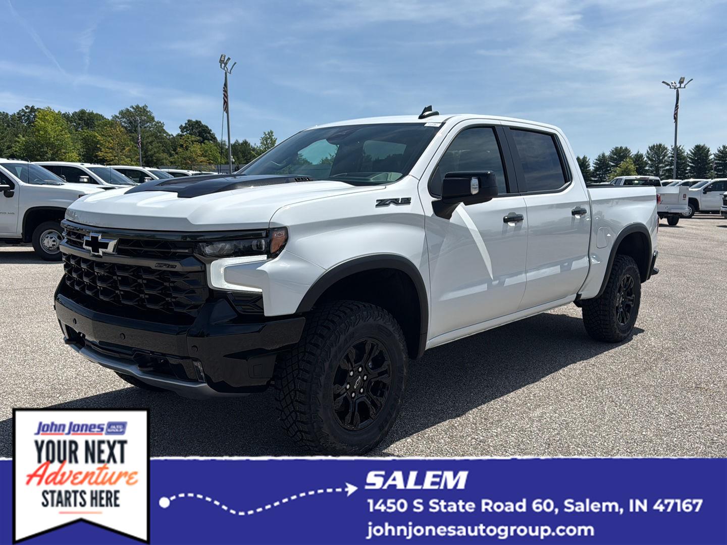 Summit White 2026 Chevrolet Silverado 1500 Pickup Truck Four-Wheel Drive Automatic