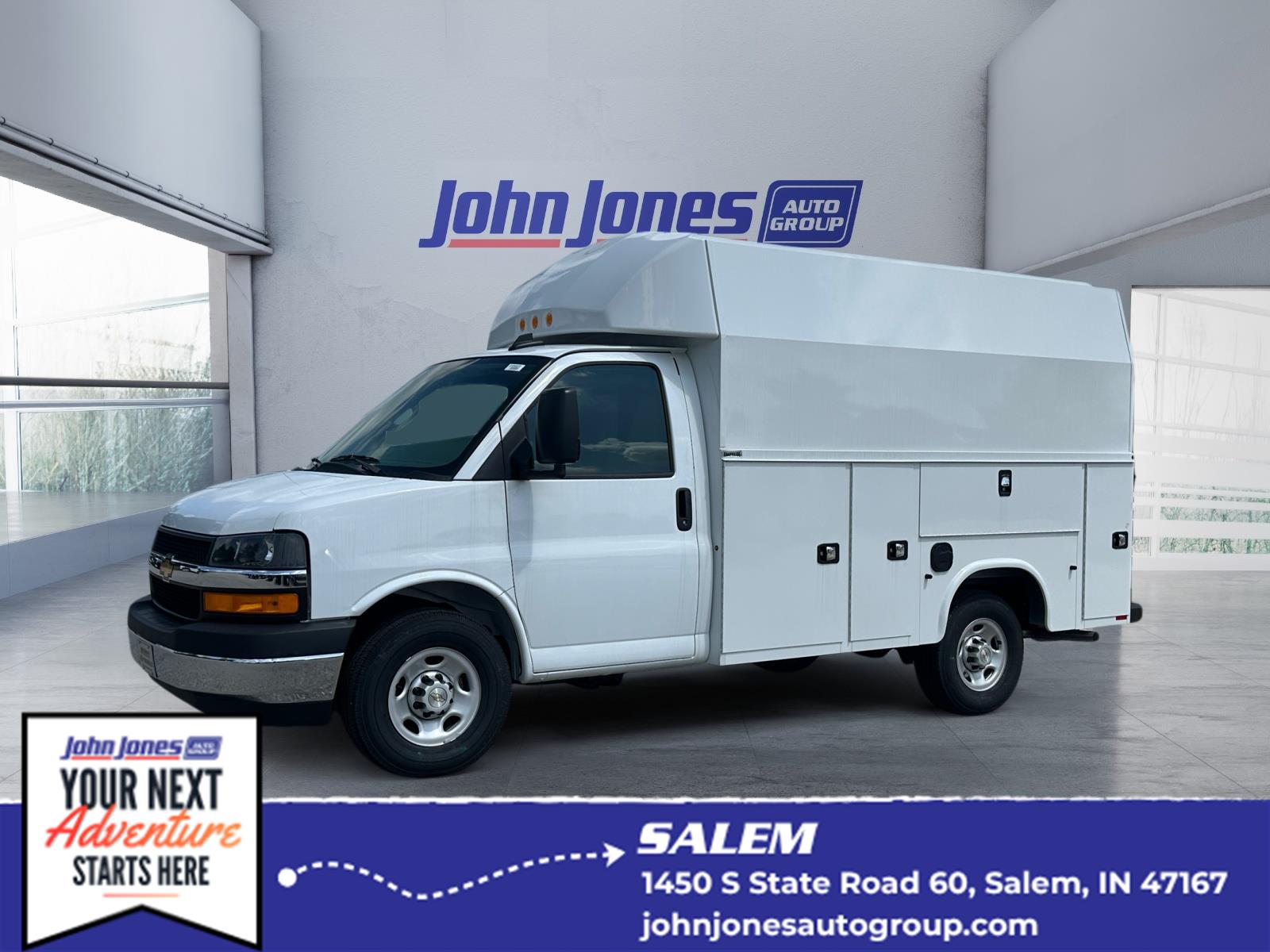 Summit White 2026 Chevrolet Express Chassis Van Rear-Wheel Drive 8-Speed Automatic