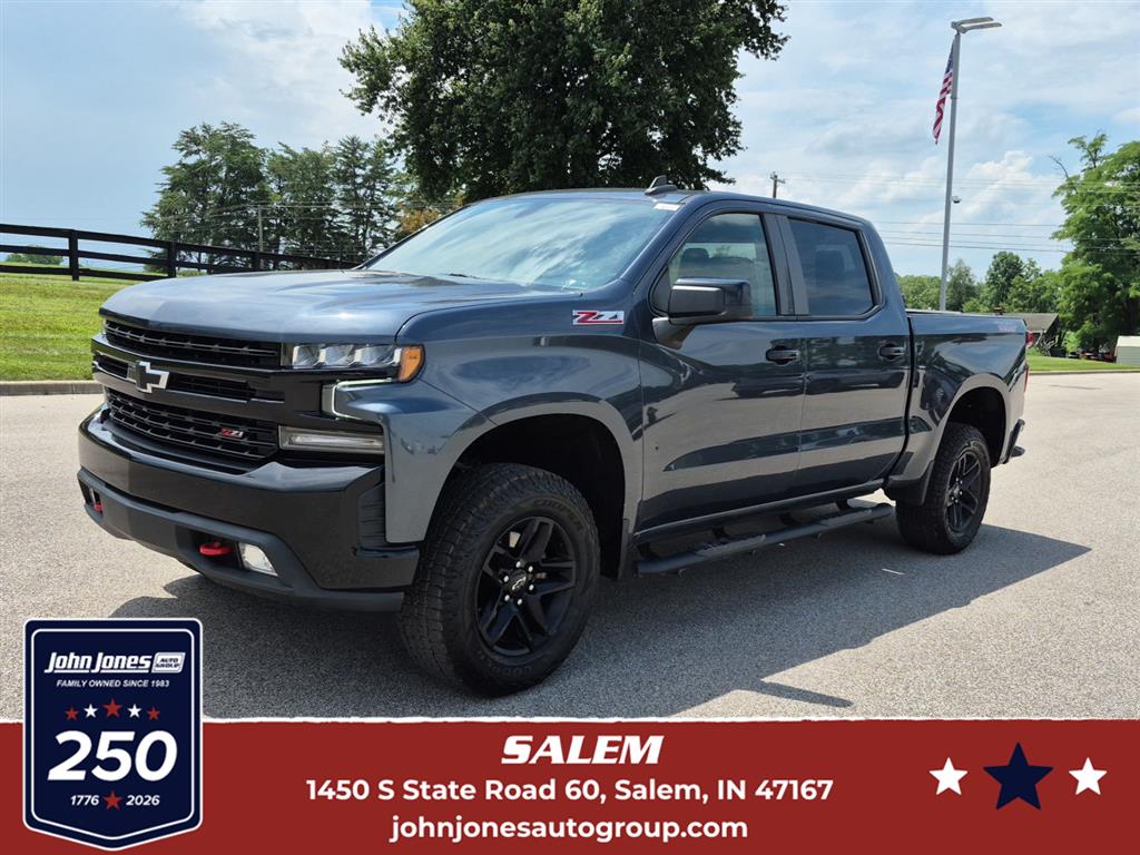 Shadow Gray Metallic 2021 Chevrolet Silverado 1500 Pickup Truck Four-Wheel Drive Automatic