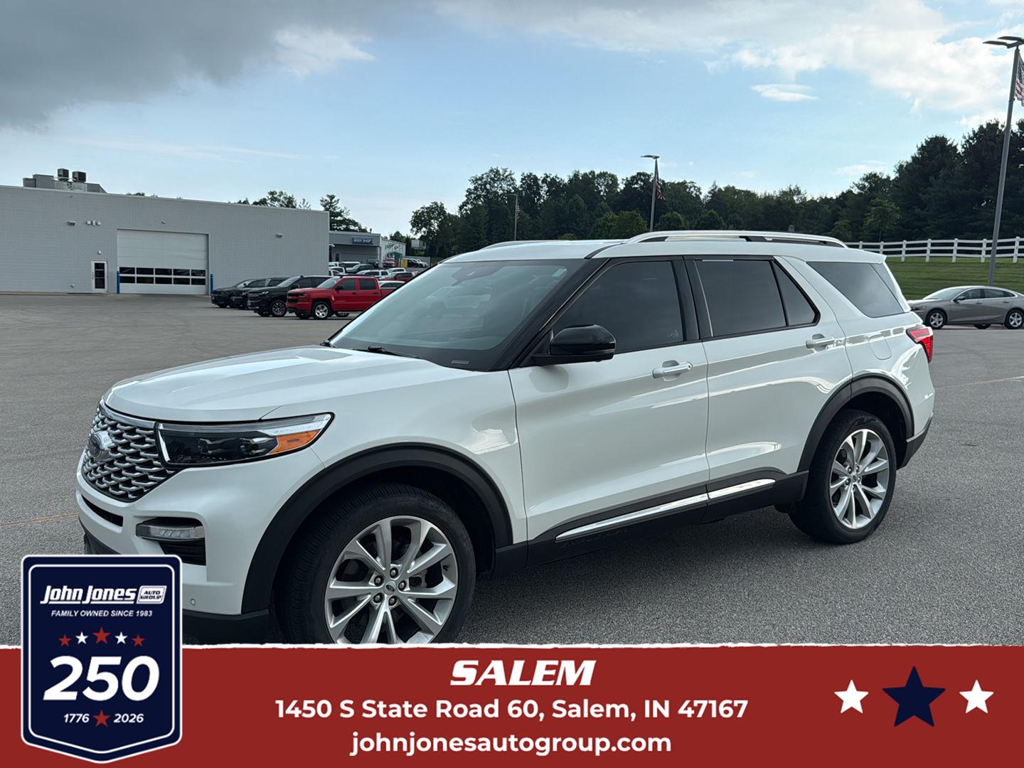 Star White Metallic Tri-Coat 2023 Ford Explorer SUV / Crossover All-Wheel Drive Automatic