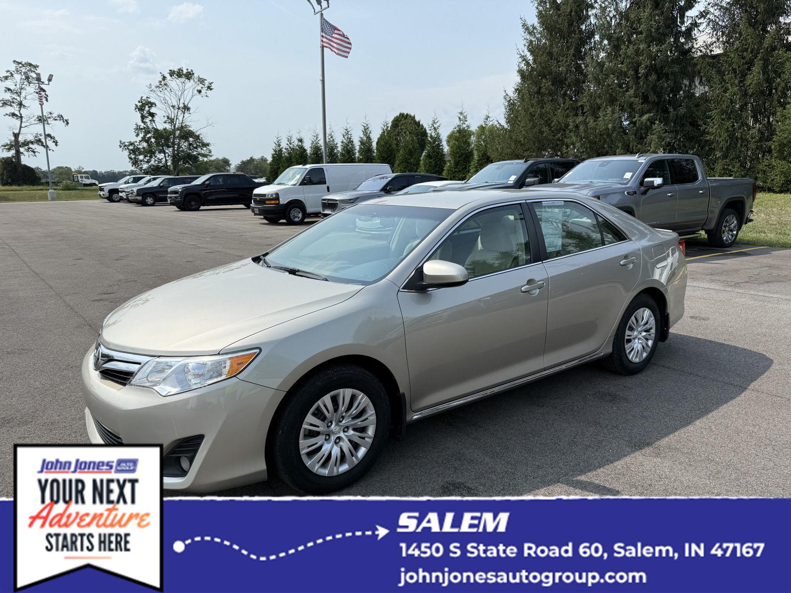 Creme Brulee Mica 2014 Toyota Camry Sedan Front-Wheel Drive Automatic
