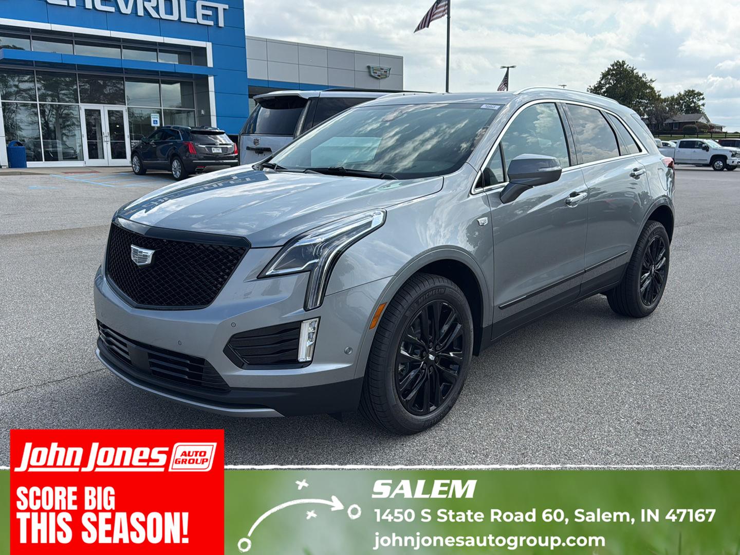 Argent Silver Metallic 2026 Cadillac XT5 SUV / Crossover Four-Wheel Drive 9-Speed Automatic