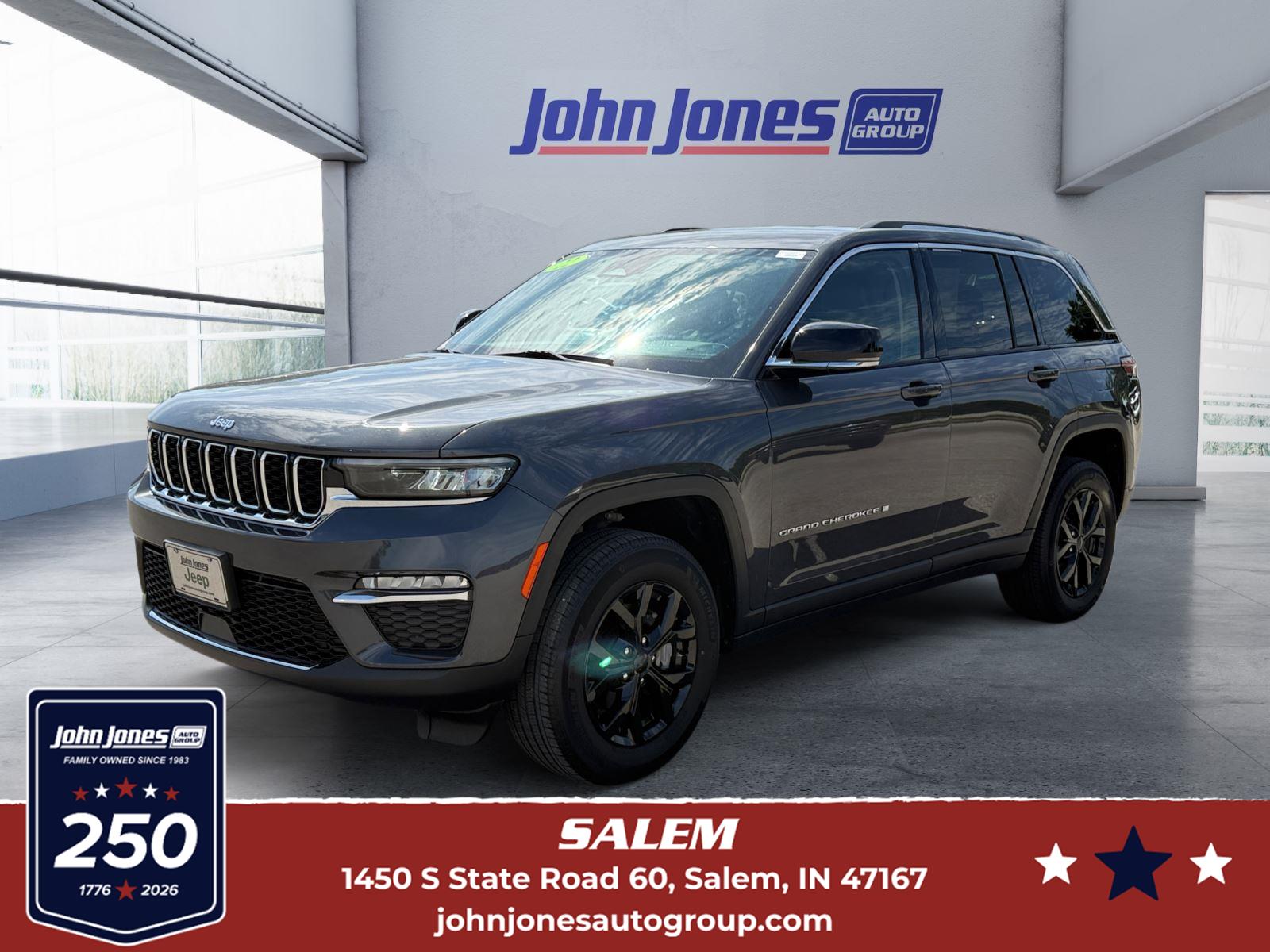 Baltic Gray Metallic Clearcoat 2022 Jeep Grand Cherokee SUV / Crossover Four-Wheel Drive 8-Speed Automatic