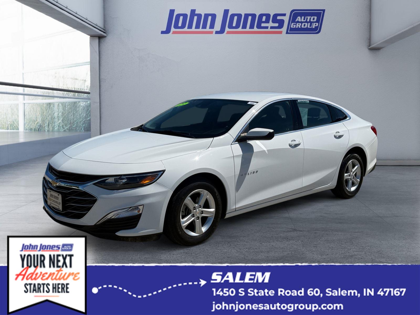 Summit White 2023 Chevrolet Malibu Sedan Front-Wheel Drive Continuously Variable Transmission