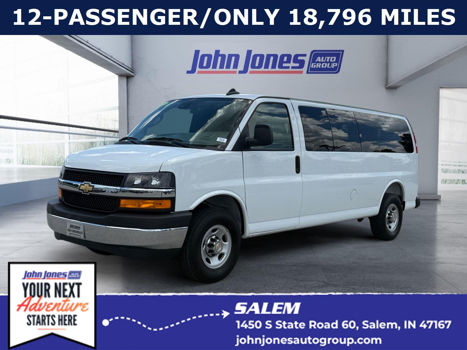 2025 Chevrolet Express 3500 LT Extended RWD