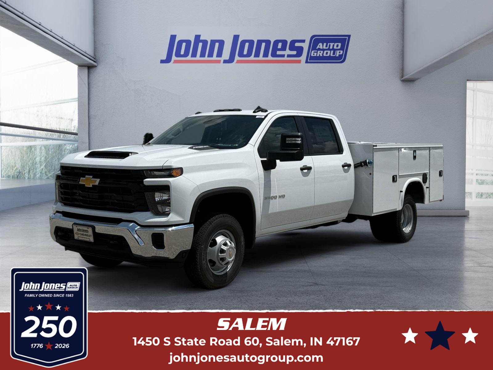 Summit White 2026 Chevrolet Silverado 3500HD Chassis Pickup Truck Four-Wheel Drive Automatic