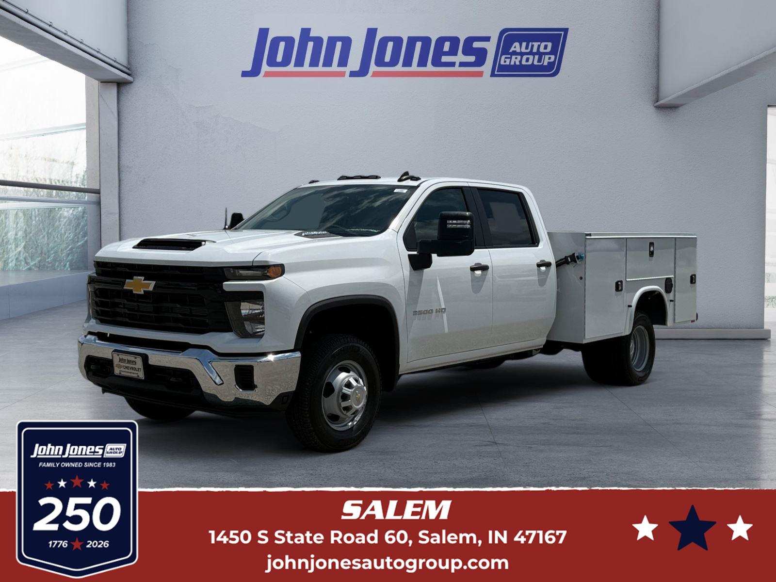Summit White 2026 Chevrolet Silverado 3500HD Chassis Pickup Truck Four-Wheel Drive Automatic