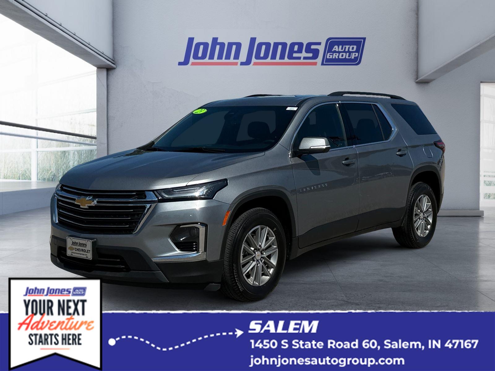 Sterling Gray Metallic 2023 Chevrolet Traverse SUV / Crossover Front-Wheel Drive 9-Speed Automatic