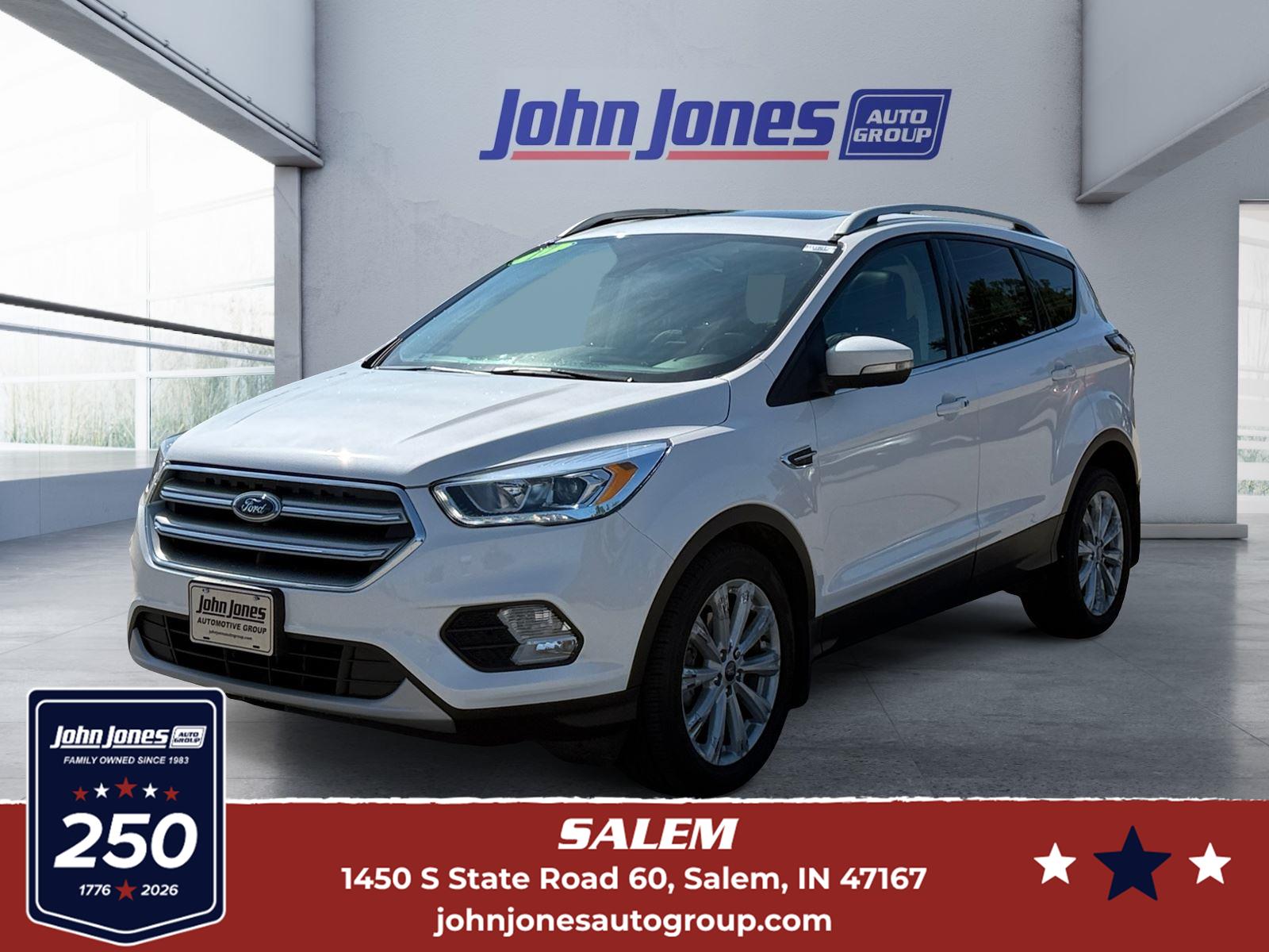 White Platinum Metallic Tri-Coat 2017 Ford Escape SUV / Crossover Front-Wheel Drive 6-Speed Automatic