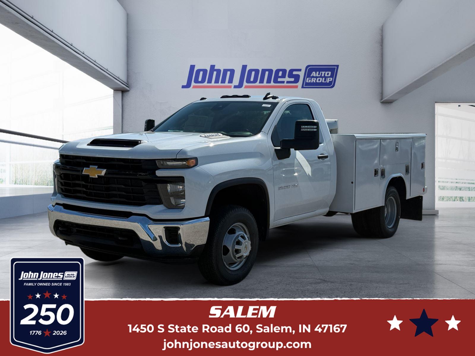 Summit White 2026 Chevrolet Silverado 3500HD Chassis Pickup Truck Four-Wheel Drive Automatic