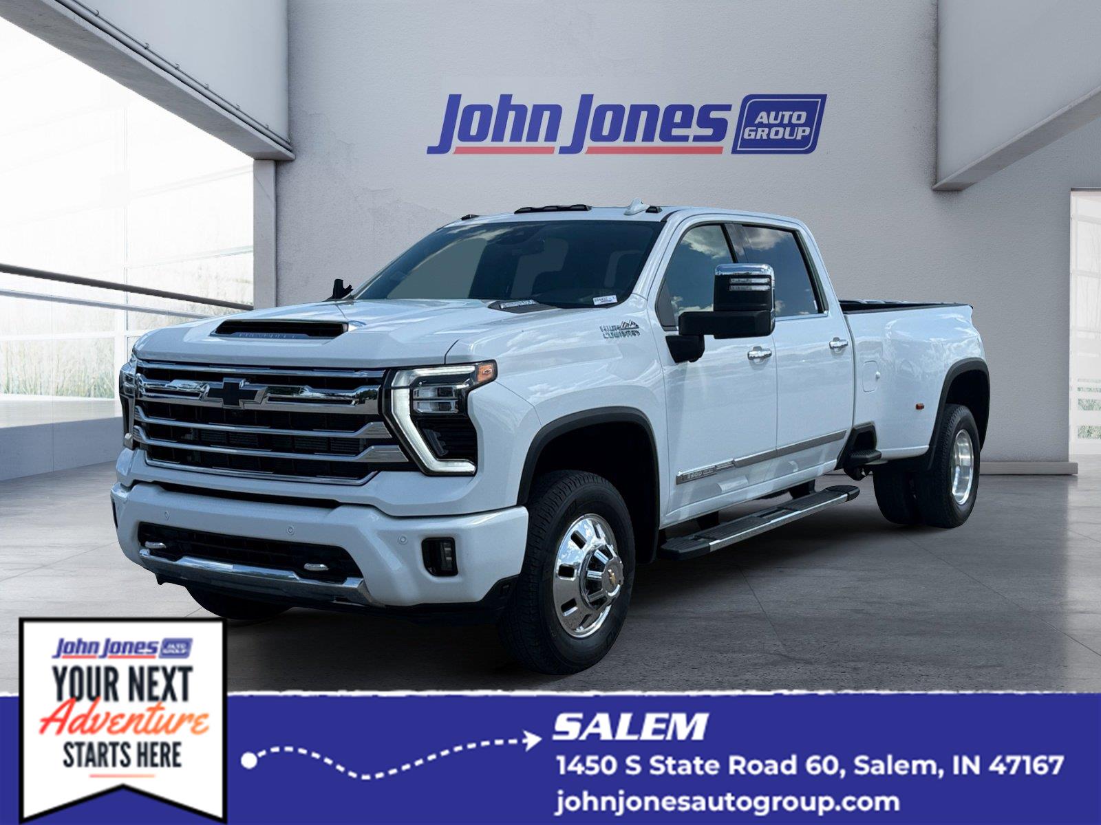 Summit White 2024 Chevrolet Silverado 3500HD Pickup Truck Four-Wheel Drive Automatic