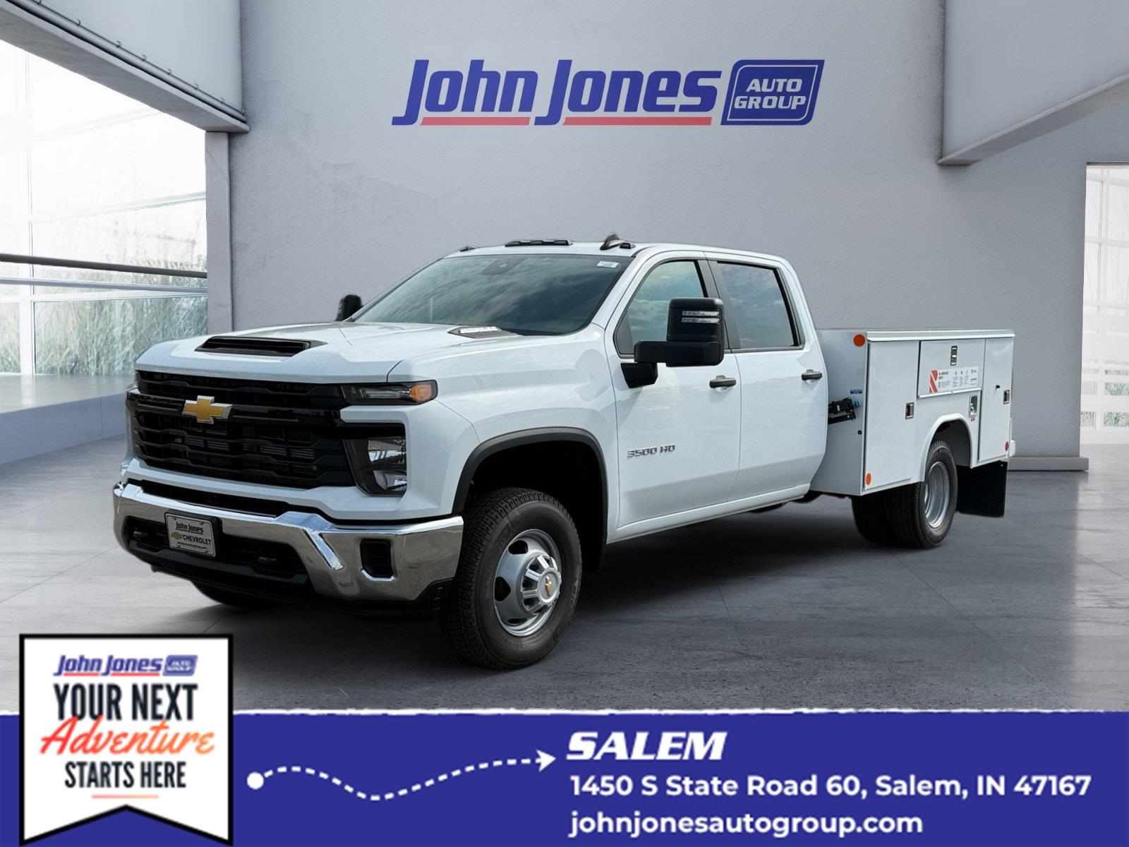 Summit White 2026 Chevrolet Silverado 3500HD Chassis Pickup Truck Four-Wheel Drive Automatic