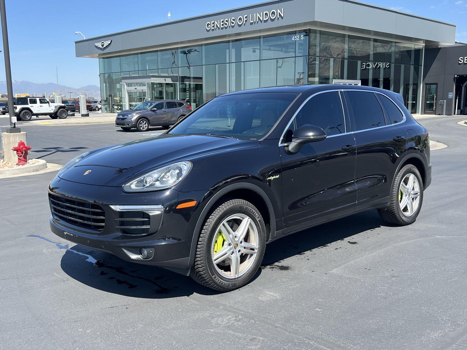 Jet Black Metallic 2016 Porsche Cayenne S AWD SUV / Crossover All-Wheel Drive Automatic