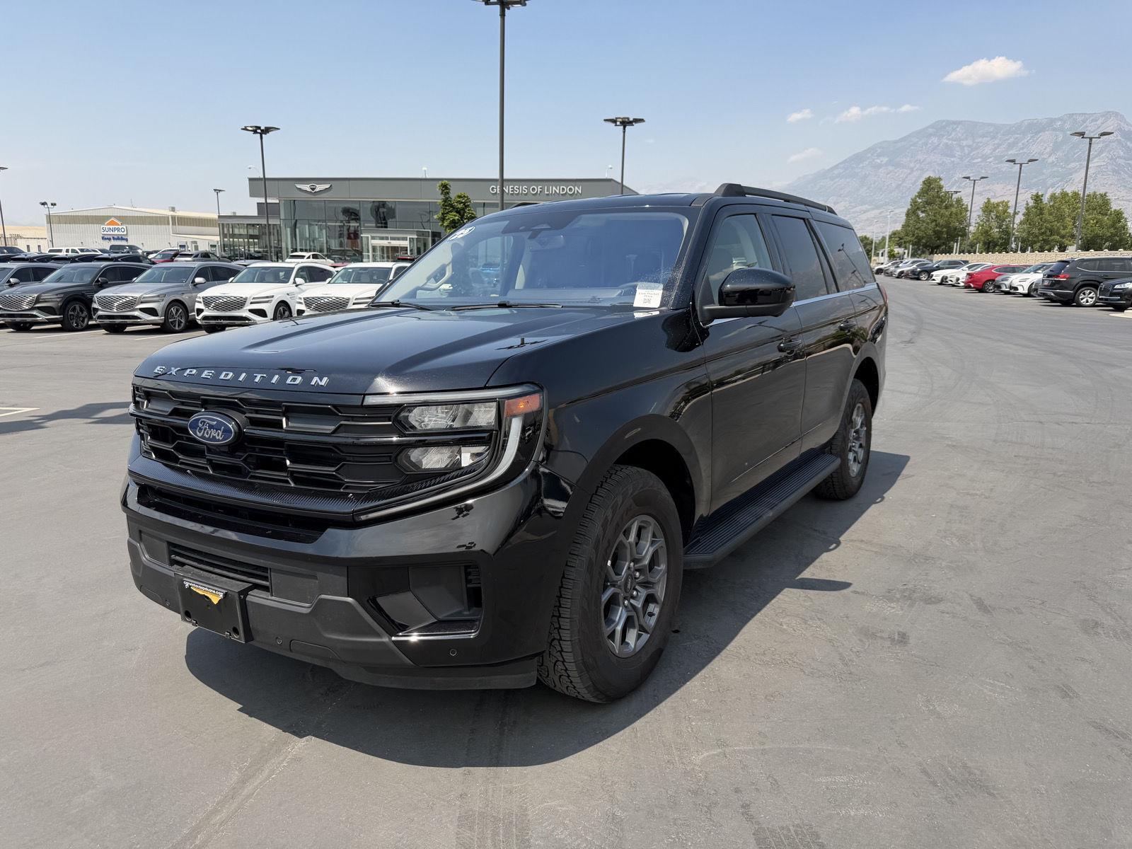 Agate Black 2025 Ford Expedition SUV / Crossover Four-Wheel Drive Automatic