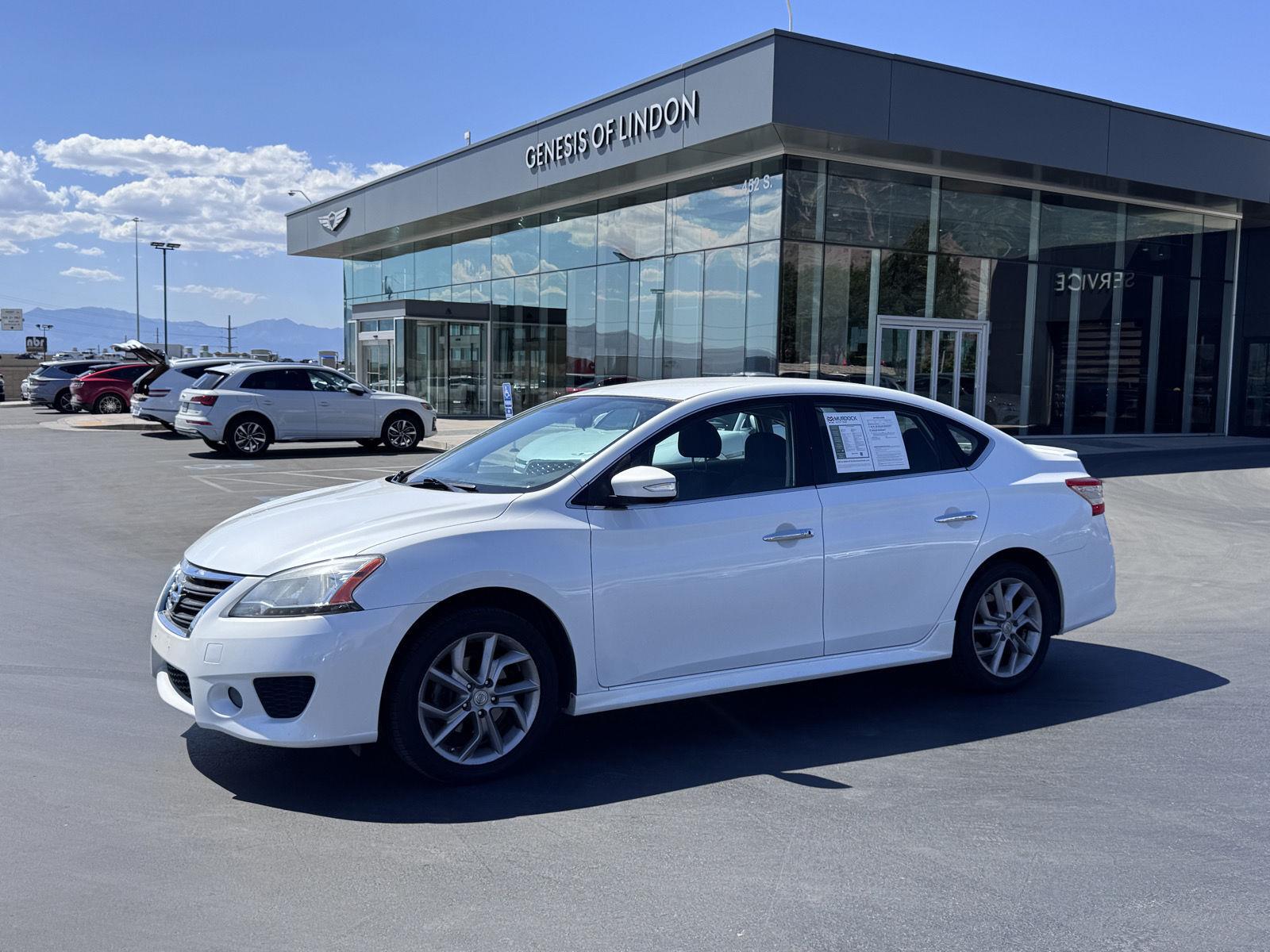 Aspen White 2015 Nissan Sentra Sedan Front-Wheel Drive Continuously Variable Transmission