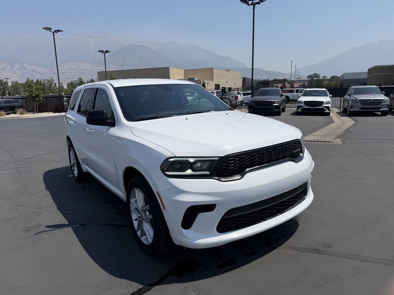 White Knuckle Clearcoat 2025 Dodge Durango SUV / Crossover All-Wheel Drive 8-Speed Automatic