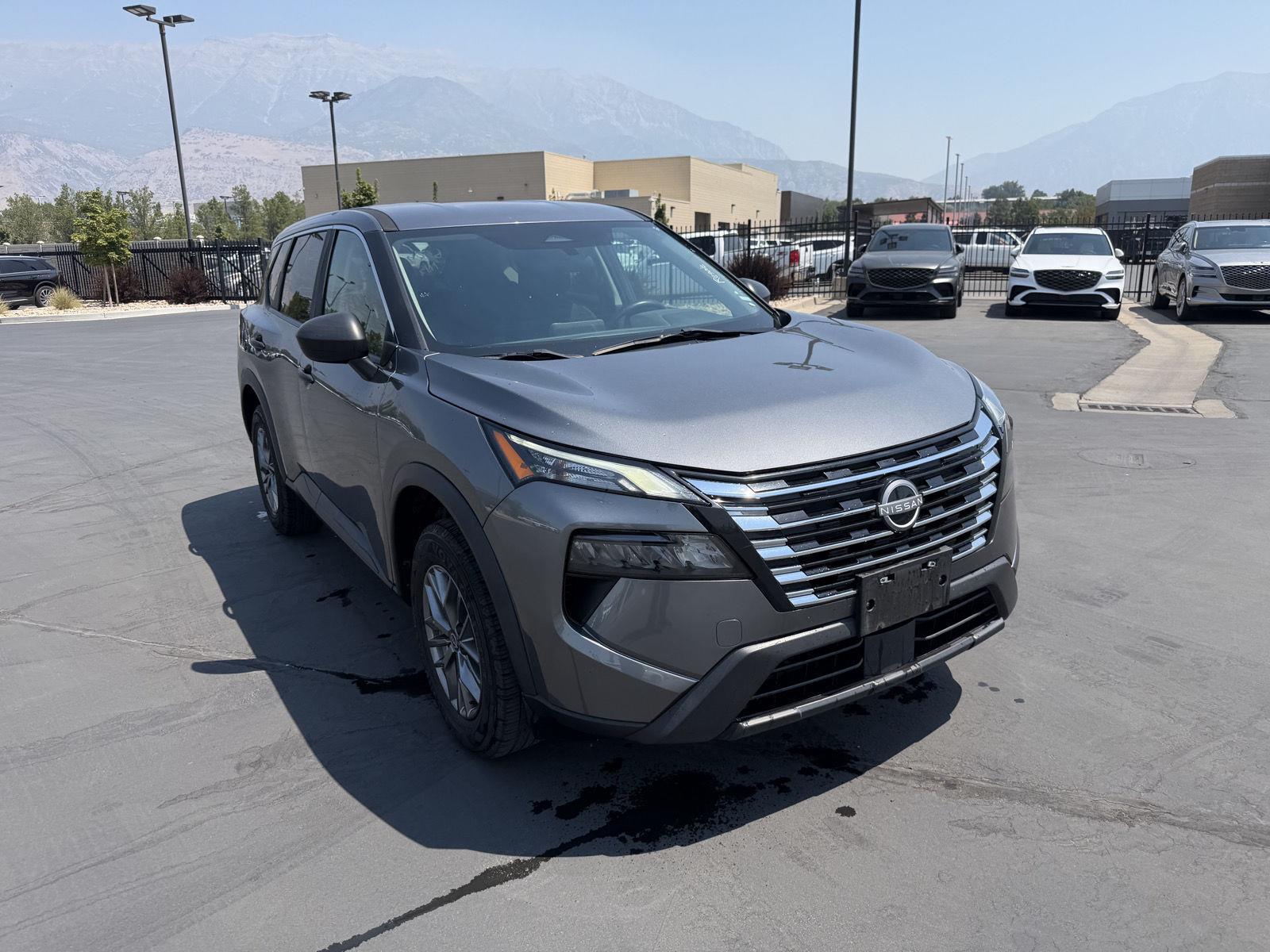 Gray (Gun Metallic) 2024 Nissan Rogue SUV / Crossover All-Wheel Drive Continuously Variable Transmission